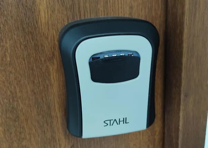 Totu Today - Posnania - Malta , Faktura Vat, Self Check-in, Bezplatny Parking