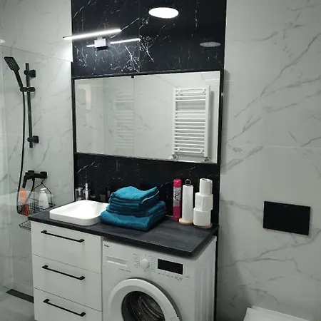 Totu Today - Posnania - Malta , Faktura Vat, Self Check-in, Bezplatny Parking * Познань